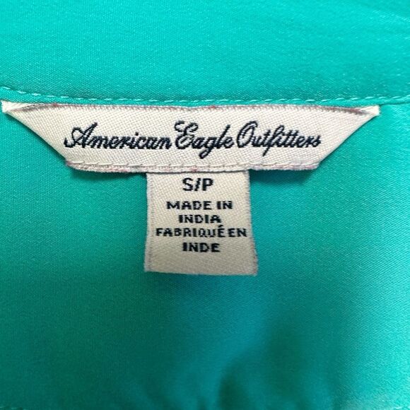 American Eagles Outfitters sleeveless button up teal sheer blouse - Picture 4 of 5